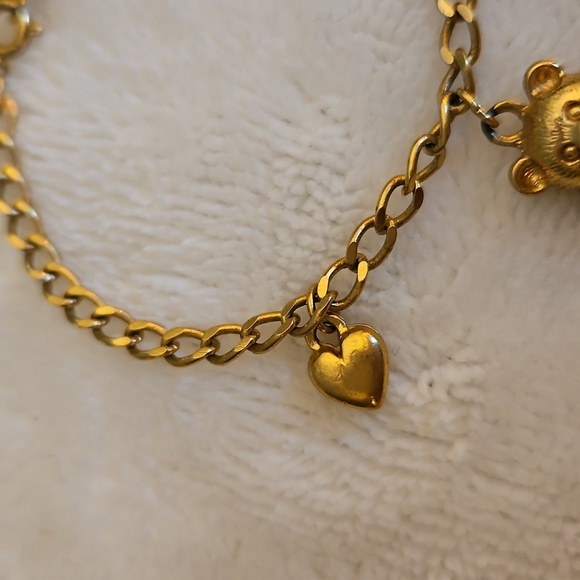 Vtg AVON Gold Bear Ruby Crystal Birthstone Charm Girl's Bracelet - Picture 4 of 5
